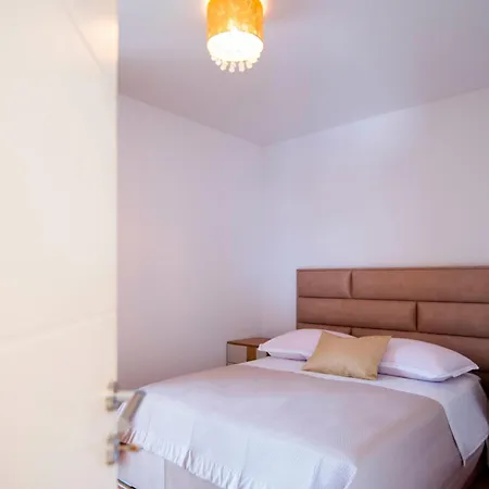 Two Bedroom Karmen With Pool דירה סיני